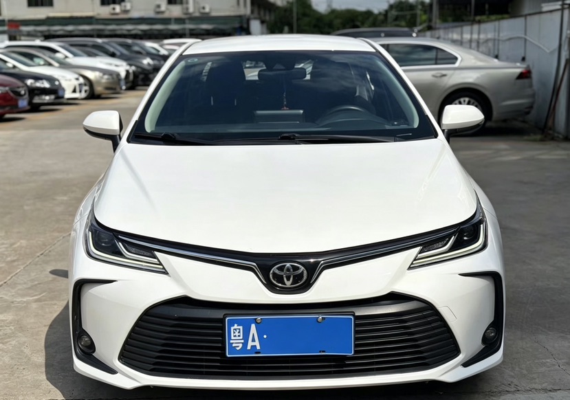 Toyota Corolla 2023 car image #2