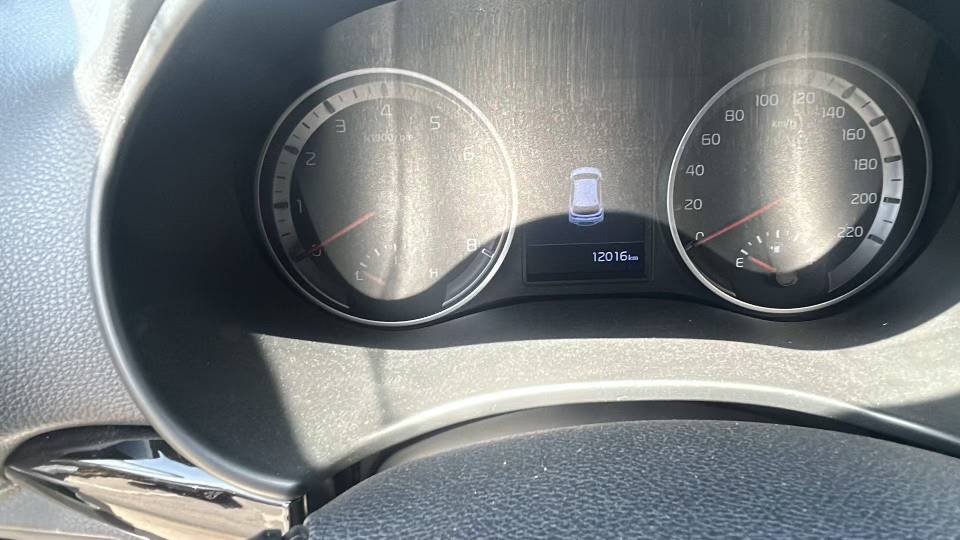 Kia KX1 2025 car image #5