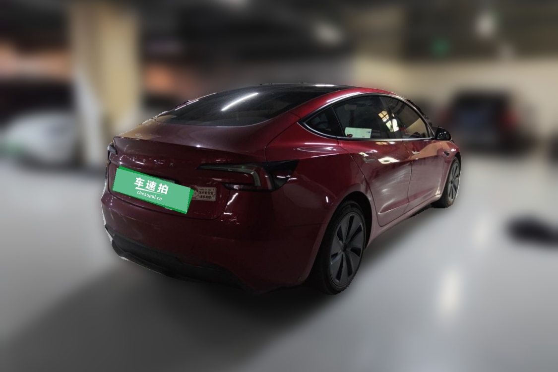 Tesla Model 3 2024 car image #4