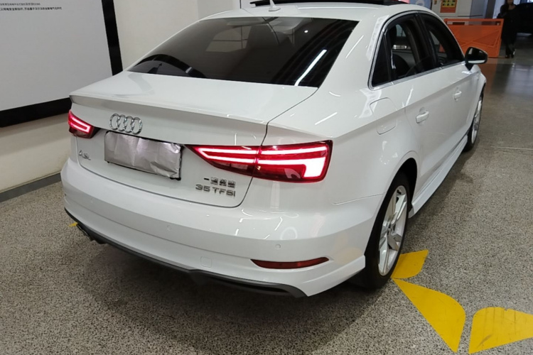 Audi A3 2018 #7 Audi A3 2018 car image #7