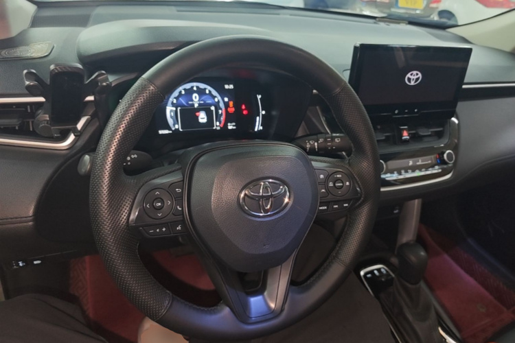 Toyota Corolla Cross 2023 car image #10