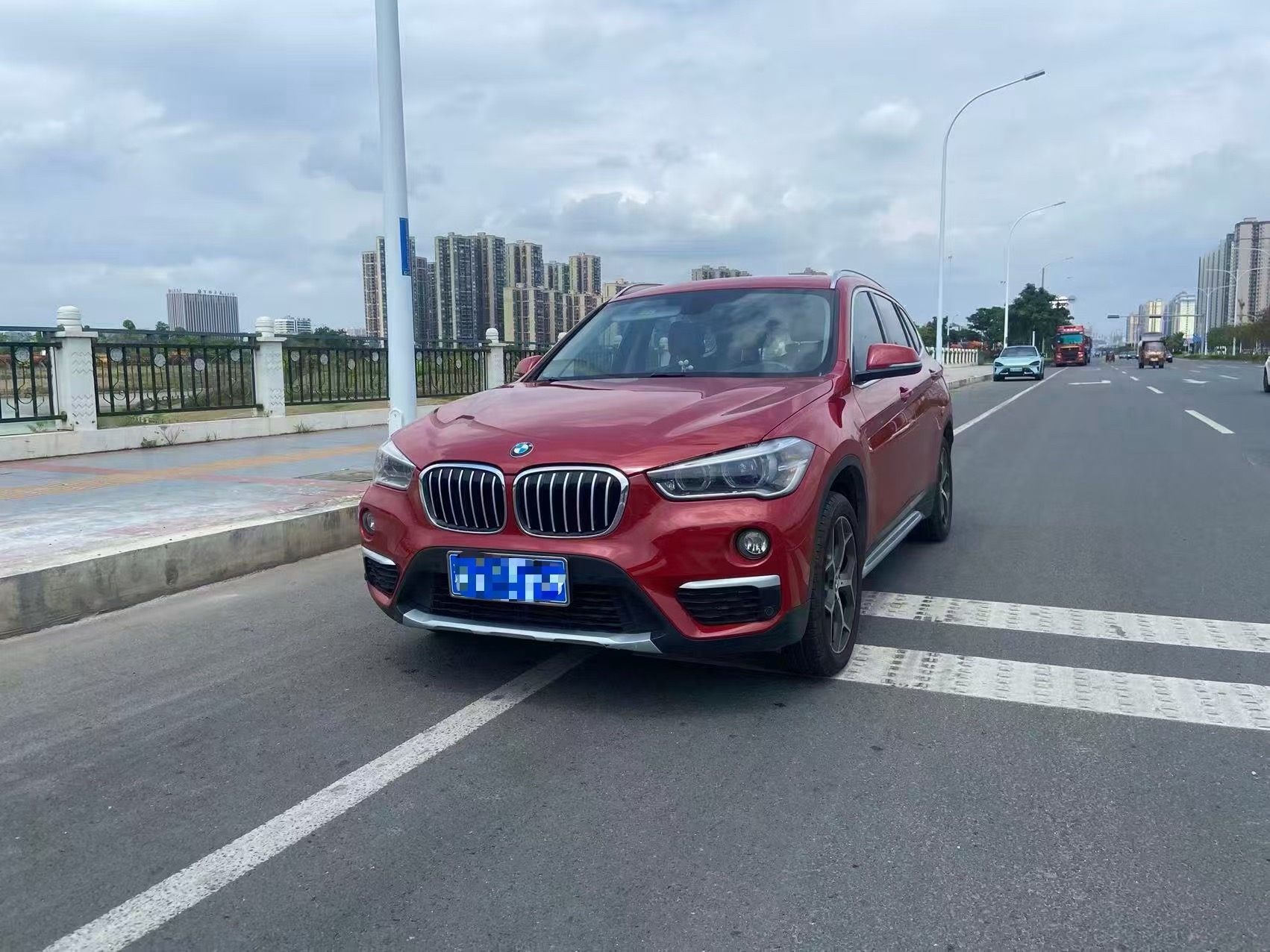 2017 2017 car image