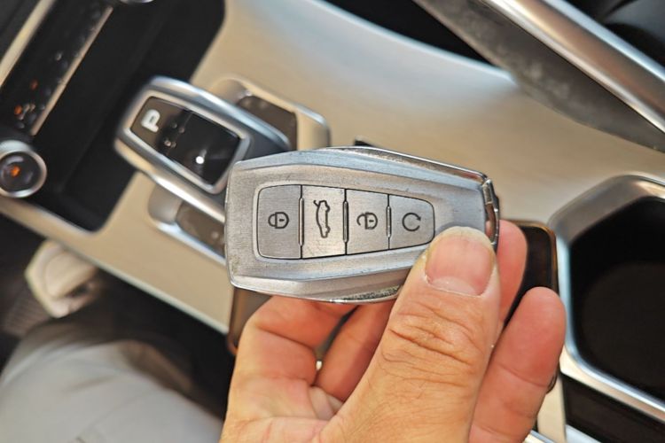 GEELY Coolray 2021 #9 GEELY Coolray 2021 image de voiture #9