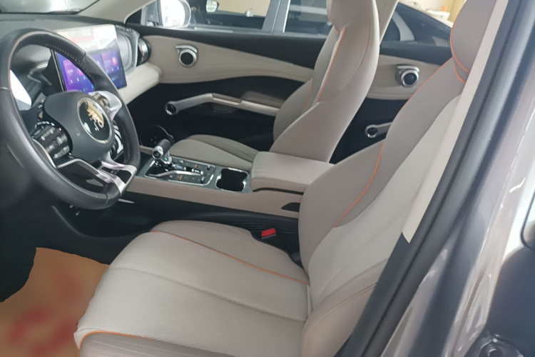BYD Yuan Plus 2023 immagine di auto #15