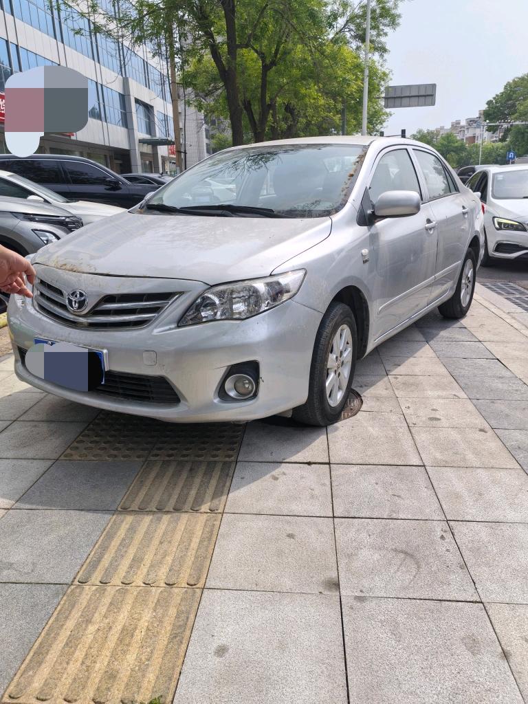 Toyota Corolla 2010 immagine di auto 