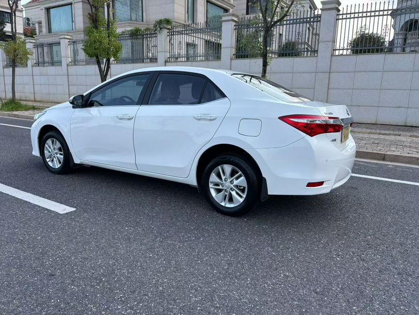 Toyota Corolla 2016 #8 Toyota Corolla 2016 car image #8