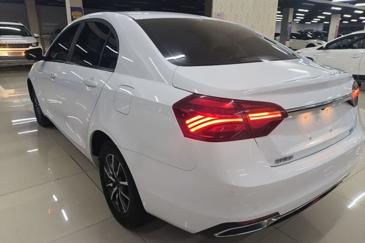 GEELY Emgrand 2019 car image #5