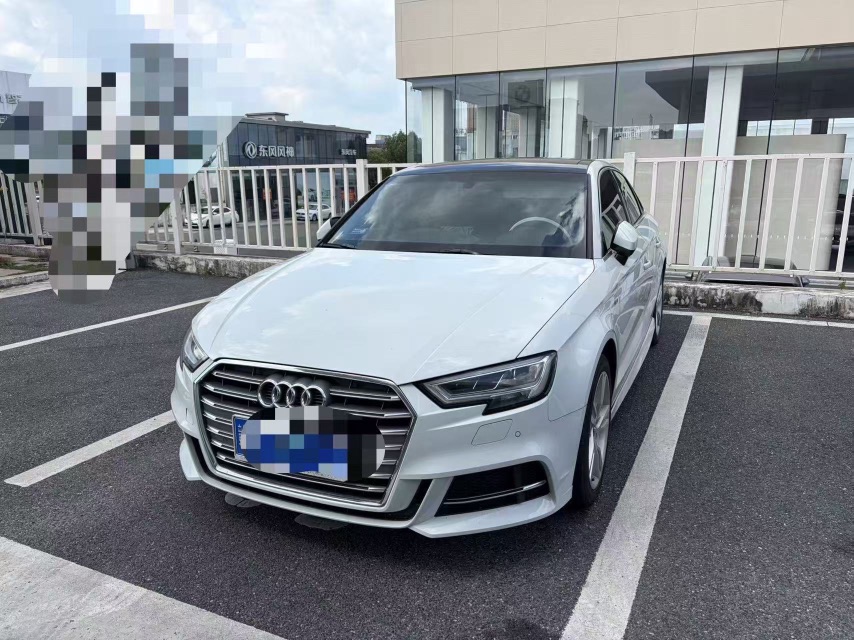 Audi A3 2020 car image 