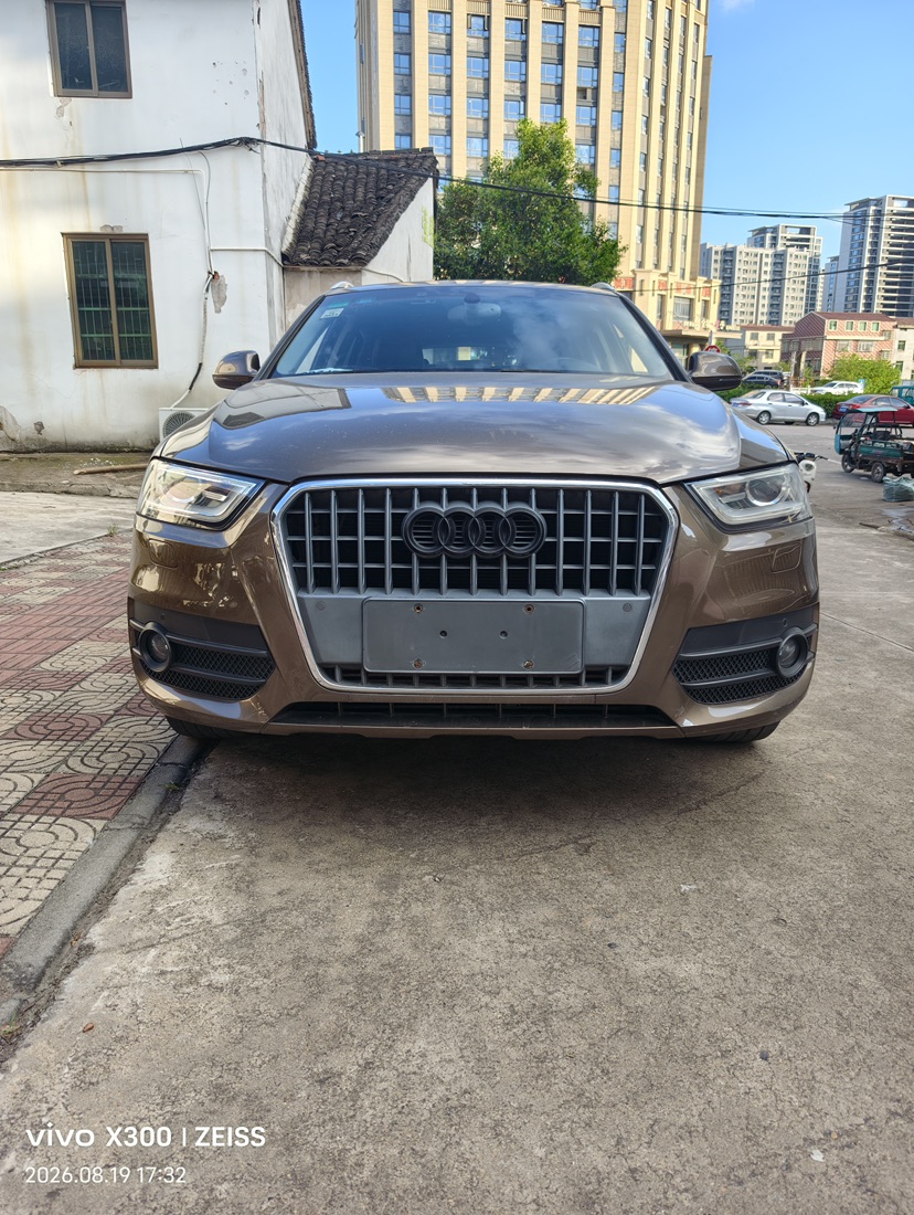 Audi Q3 2015 #3 Audi Q3 2015 car image #3