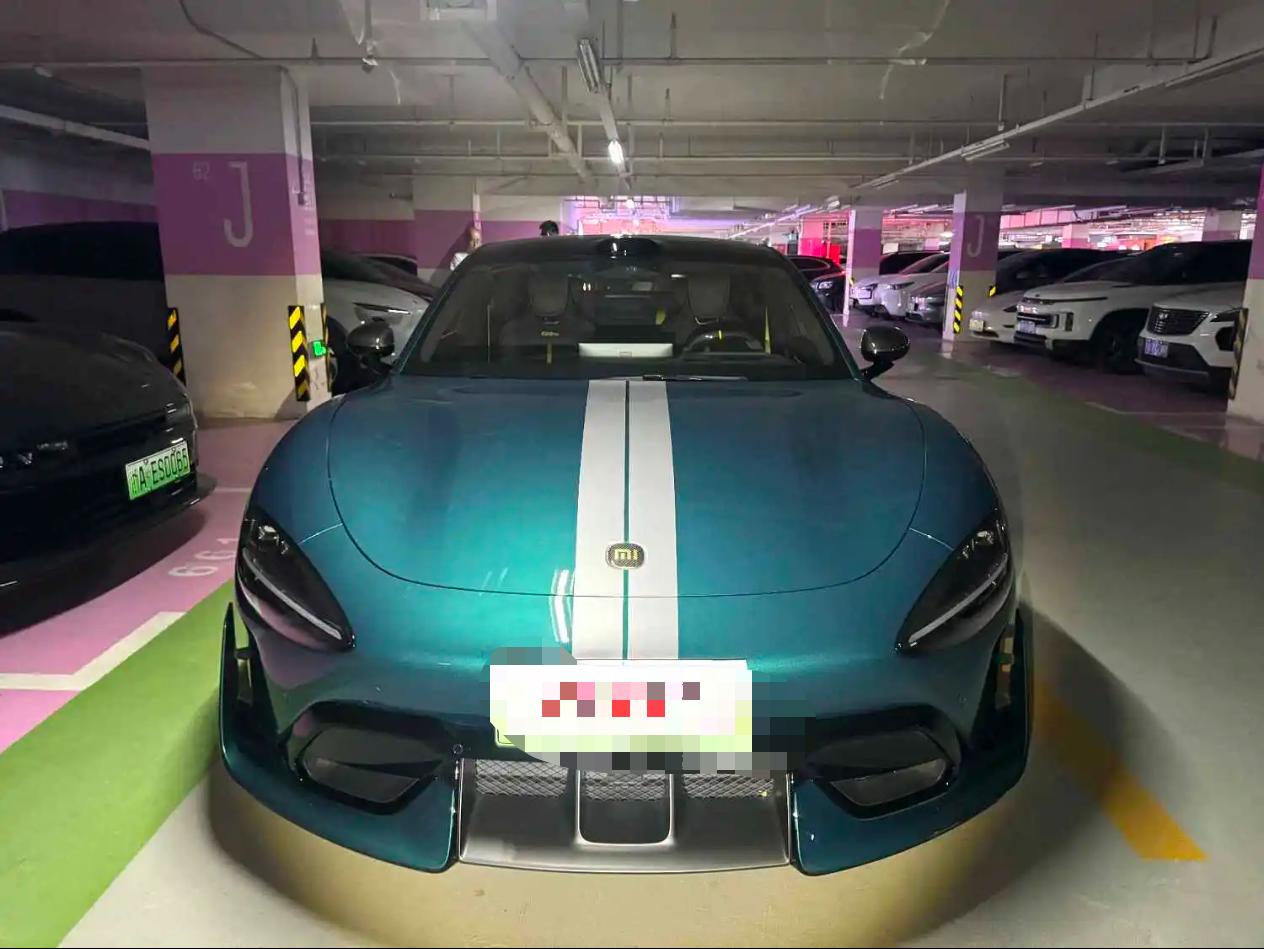 MI SU7 Ultra 2025 car image #2