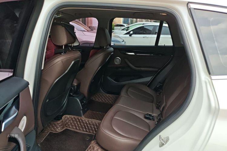 BMW X1 2021 car image #19
