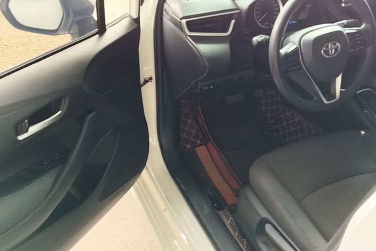 Toyota Corolla 2021 car image #12