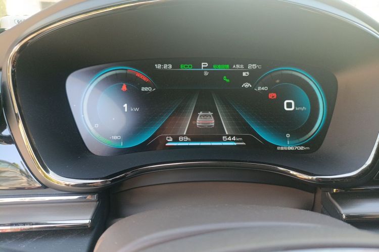 BYD Han 2021 car image #13