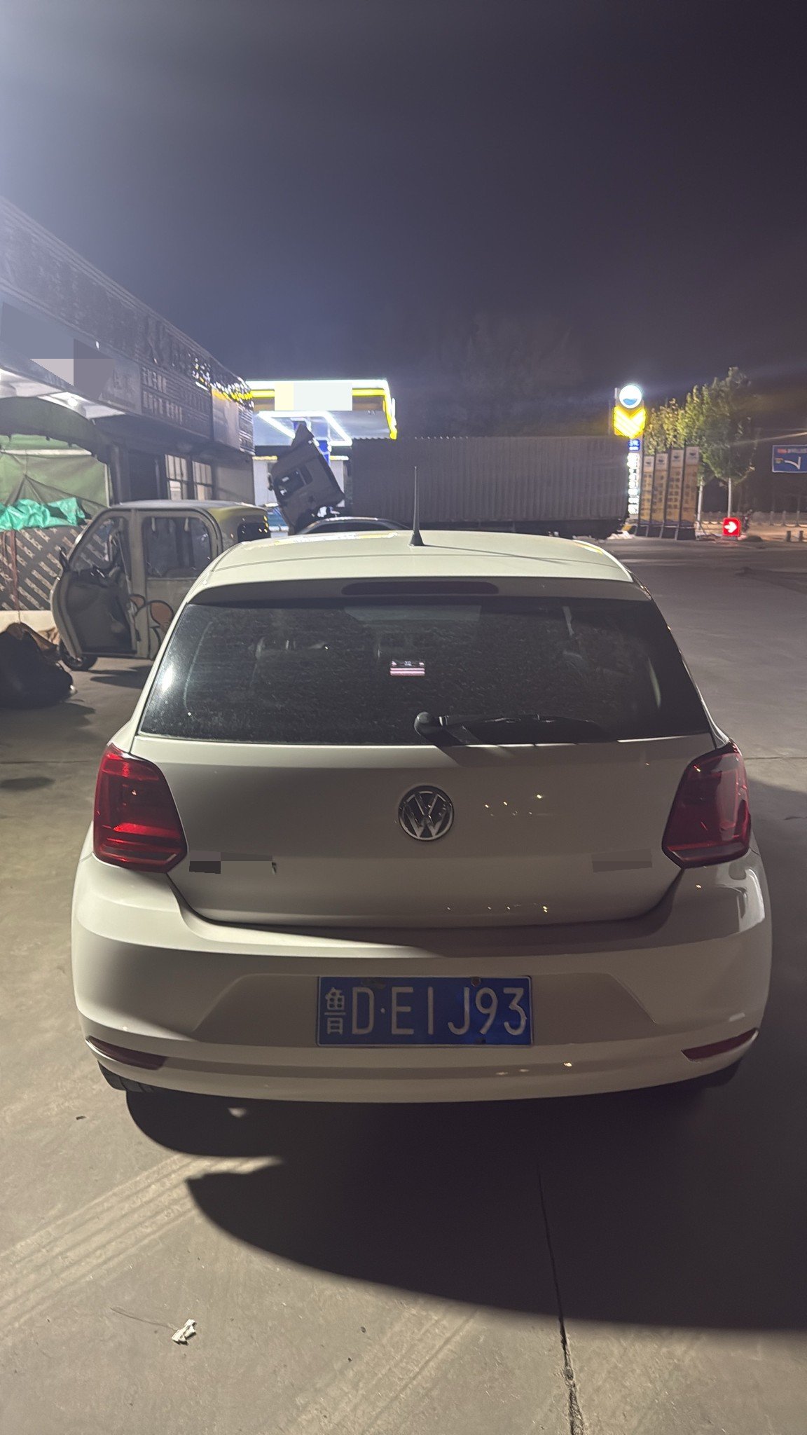 Volkswagen Polo 2015 #9 Volkswagen Polo 2015 car image #9