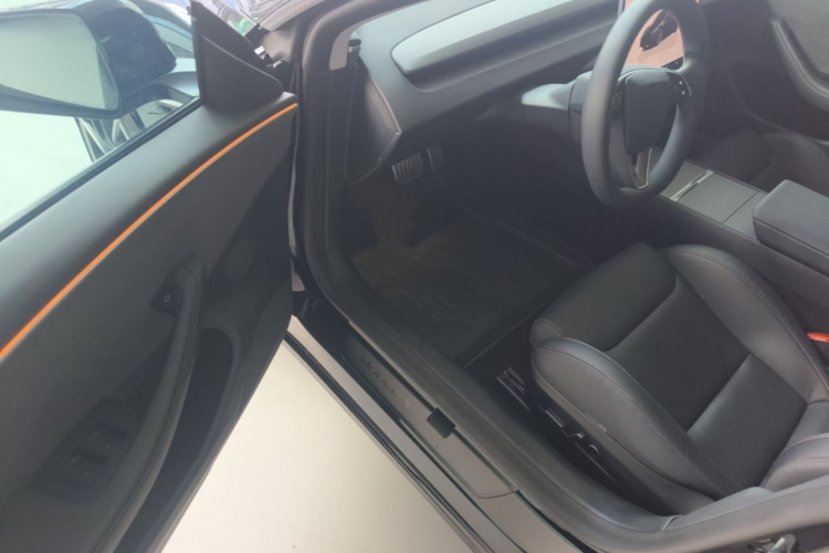 特斯拉 Model 3 2024 汽车图片 #16