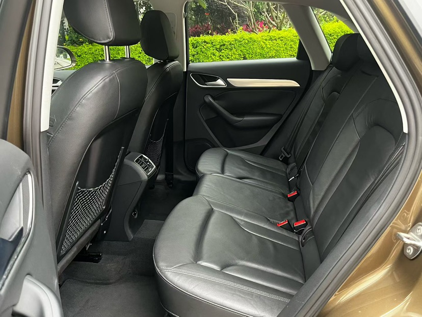 Audi Q3 2014 car image #5