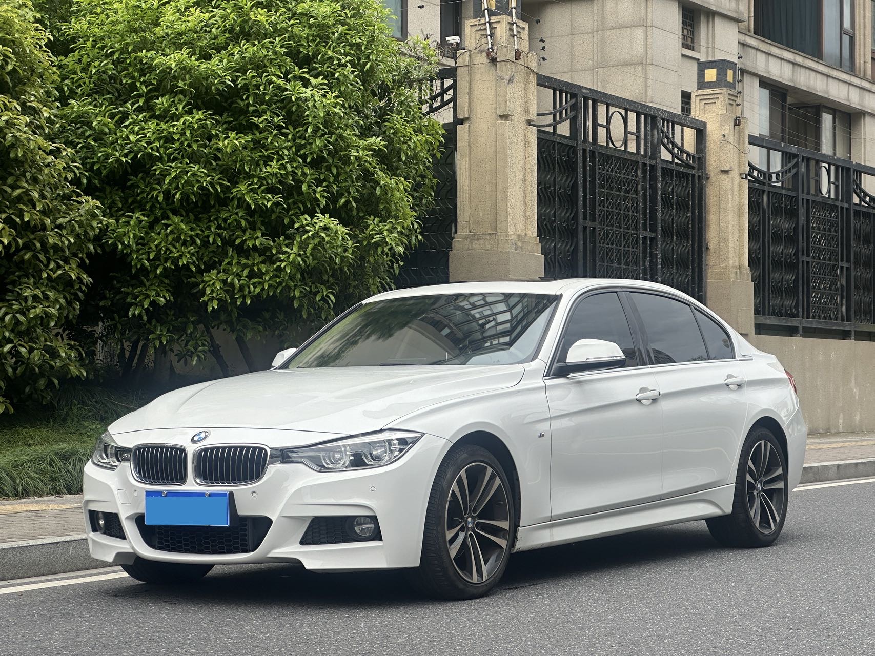 2019 2019 car image