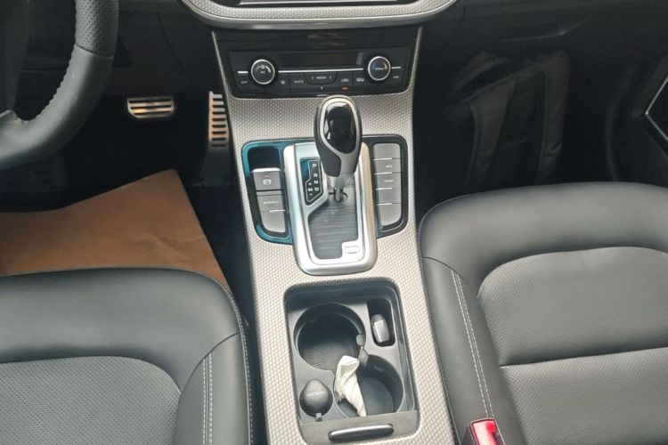 GEELY Emgrand GS 2017 #14 GEELY Emgrand GS 2017 صورة سيارة #14