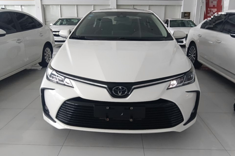 Toyota Corolla 2019 immagine di auto #3