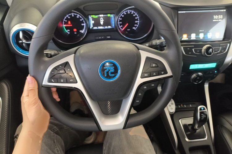 BYD Yuan New Energy 2019 #11 BYD Yuan New Energy 2019 car image #11