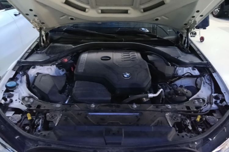 BMW 3 Series 2022 #20 BMW 3 Series 2022 car image #20