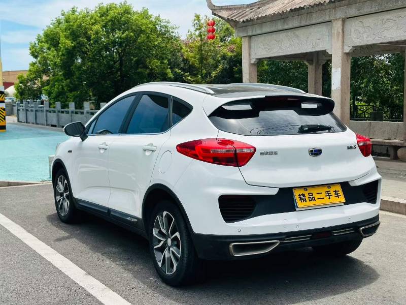 GEELY Emgrand GS 2018 car image #9