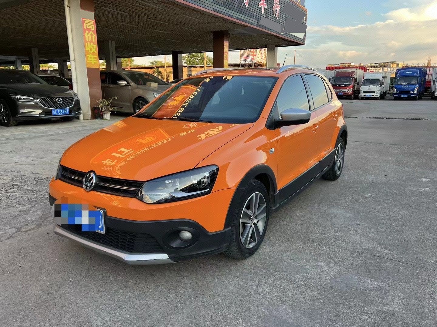 Volkswagen Polo 2014 Volkswagen Polo 2014 car image