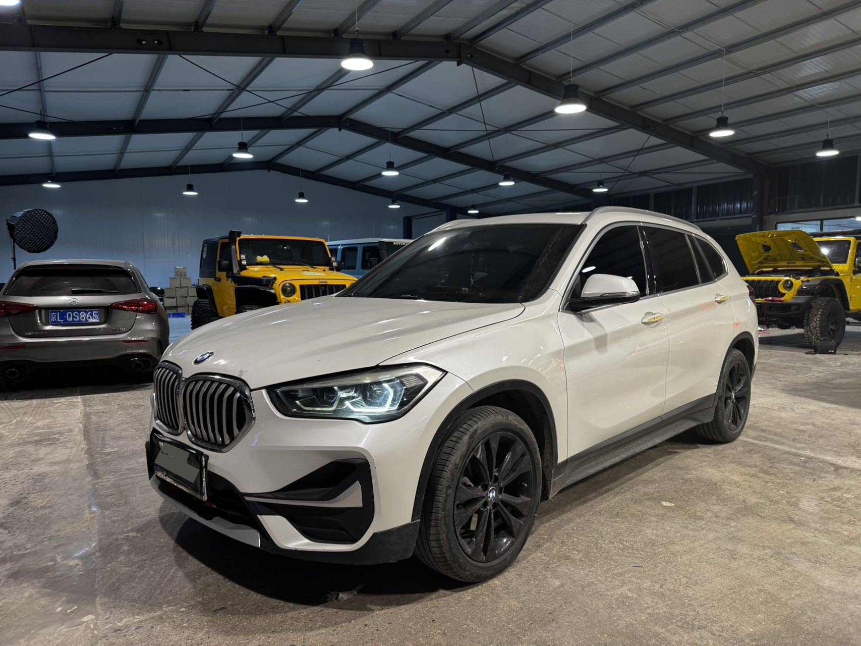 BMW X1 2022 BMW X1 2022 car image