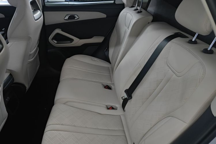 BYD YuanUP 2024 #13 BYD YuanUP 2024 immagine di auto #13
