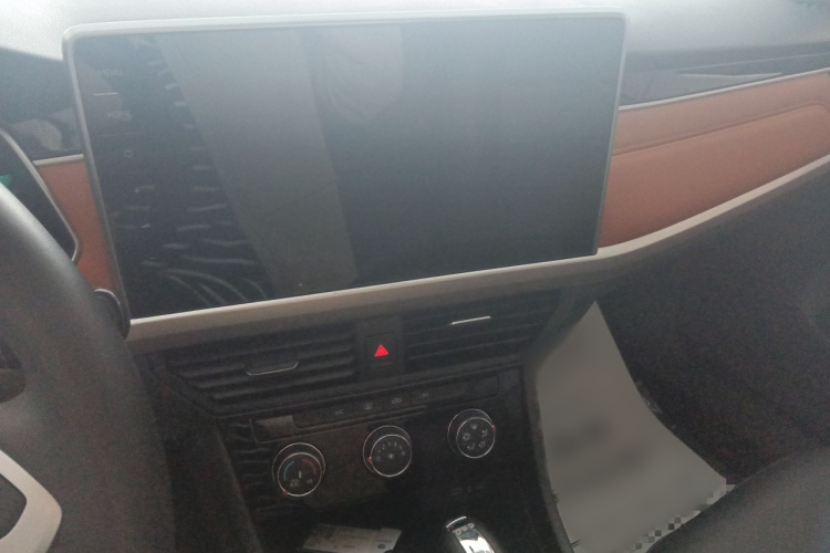 Volkswagen Bora 2023 car image #15