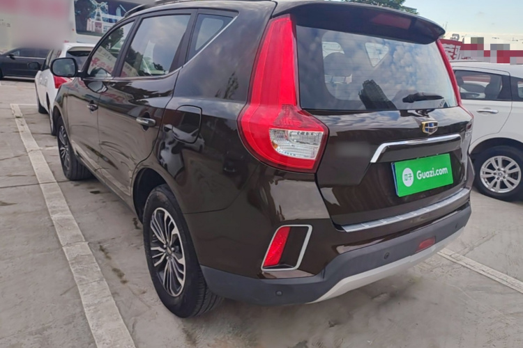 GEELY Vision X6 2016 immagine di auto #5