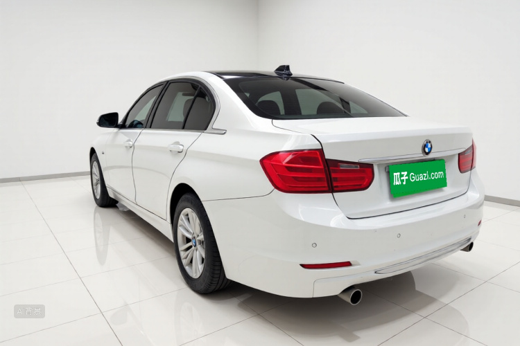 BMW 3 Series 2015 #5 BMW 3 Series 2015 car image #5