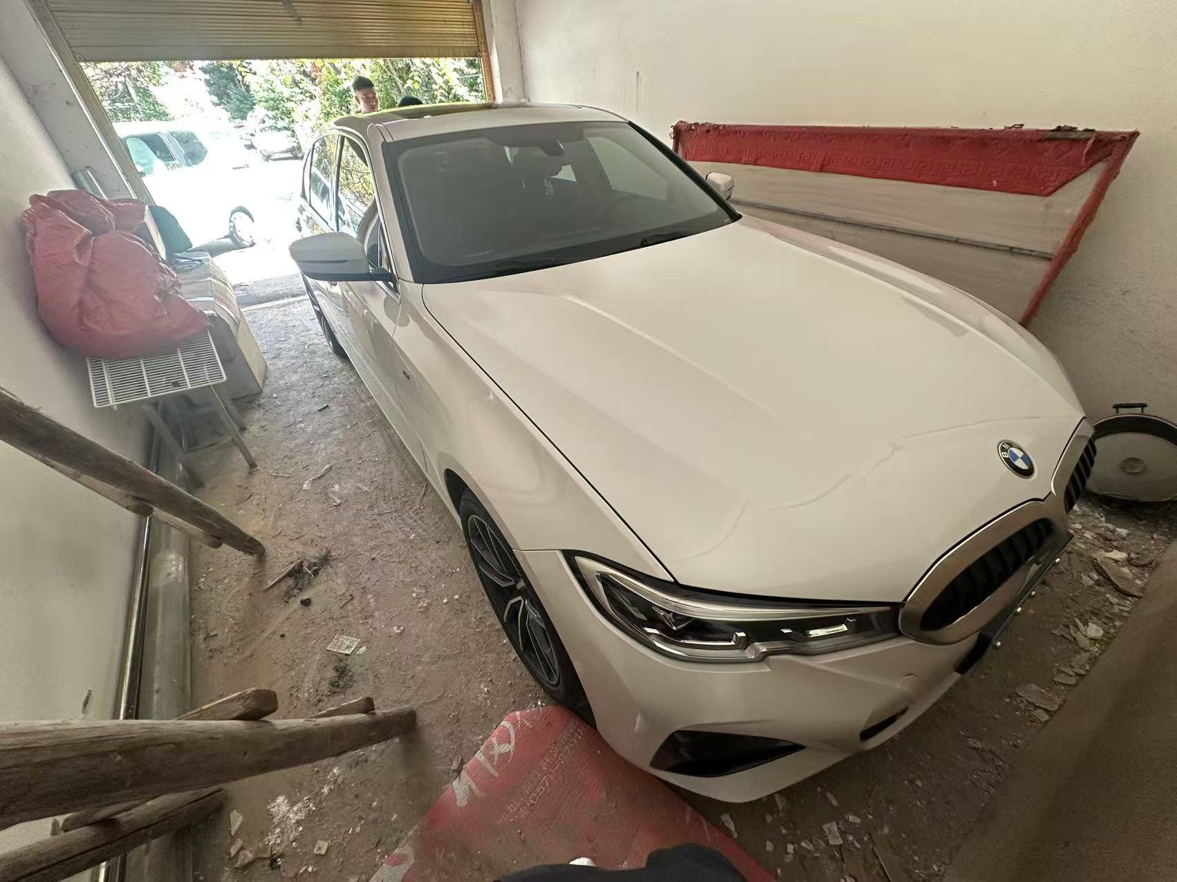 BMW 3 Series 2022 #6 BMW 3 Series 2022 car image #6