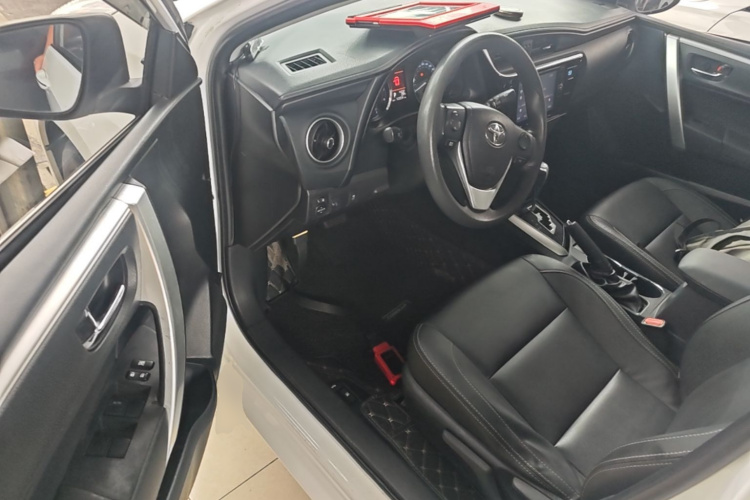 Toyota Corolla 2017 #16 Toyota Corolla 2017 car image #16
