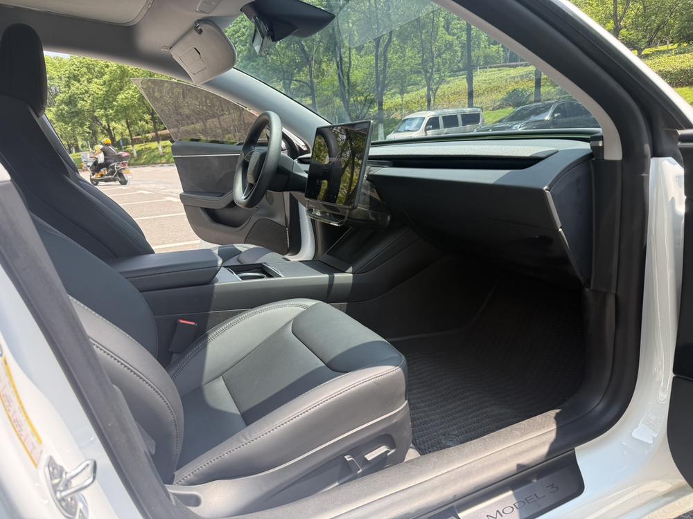 Tesla Model 3 2024 #9 Tesla Model 3 2024 car image #9