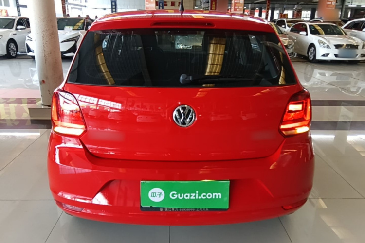 Volkswagen Polo 2017 car image #6