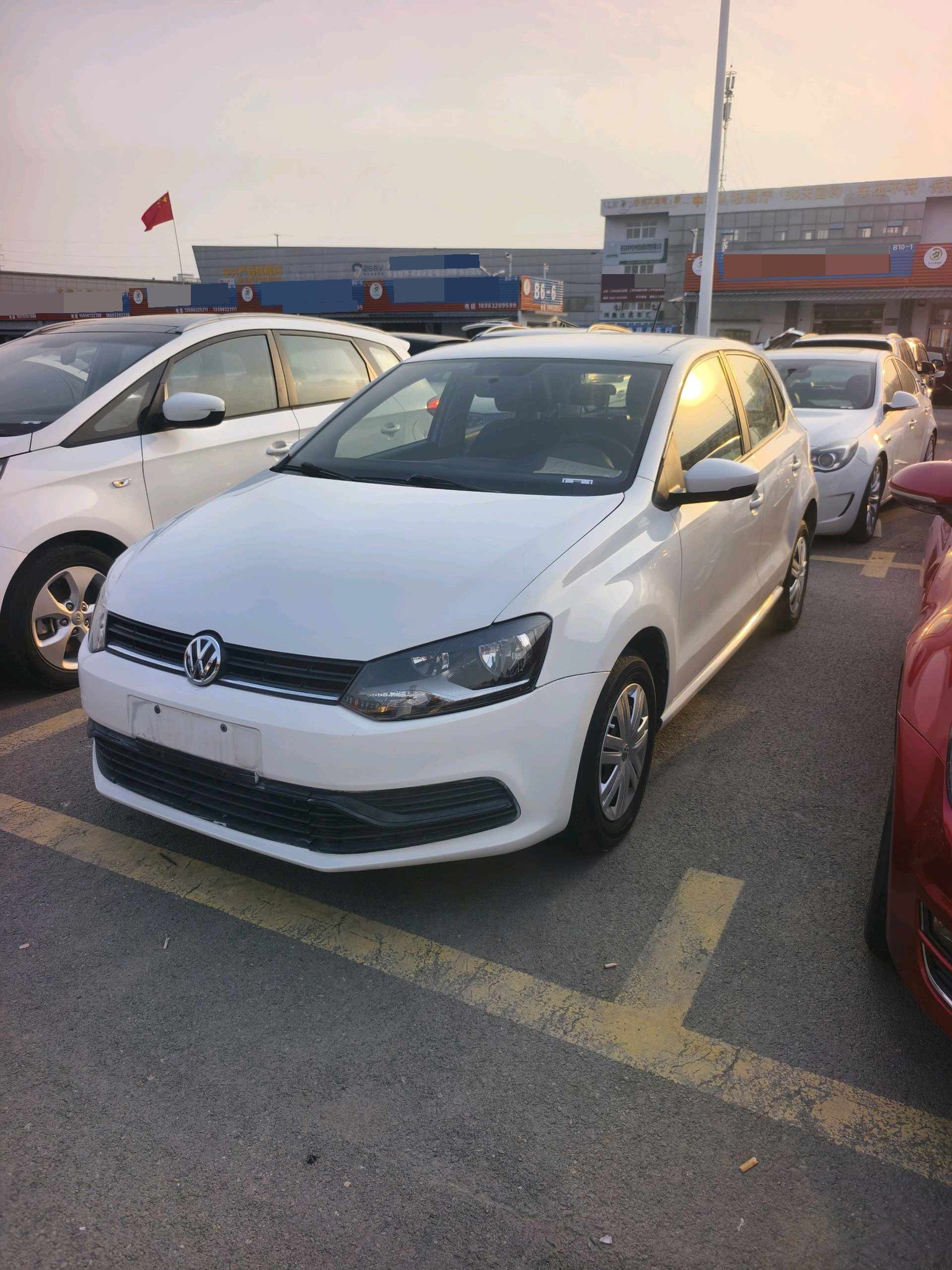 Volkswagen Polo 2017 Volkswagen Polo 2017 car image