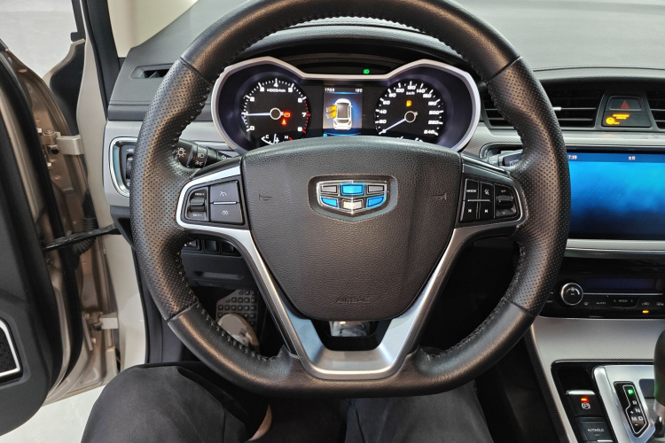 GEELY Emgrand GS 2019 #11 GEELY Emgrand GS 2019 car image #11