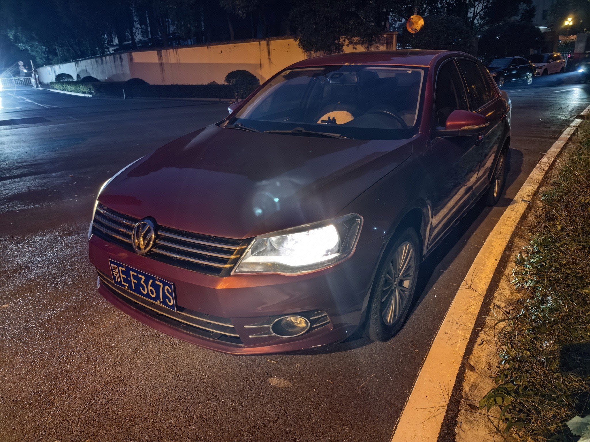 Volkswagen Bora 2015 Volkswagen Bora 2015 car image