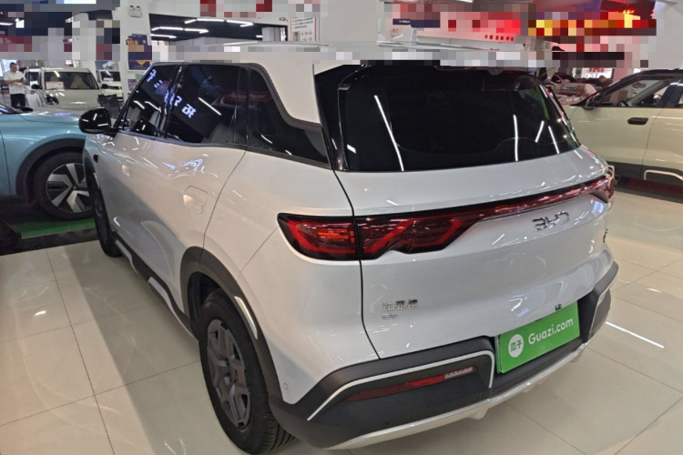BYD YuanUP 2025 car image #5