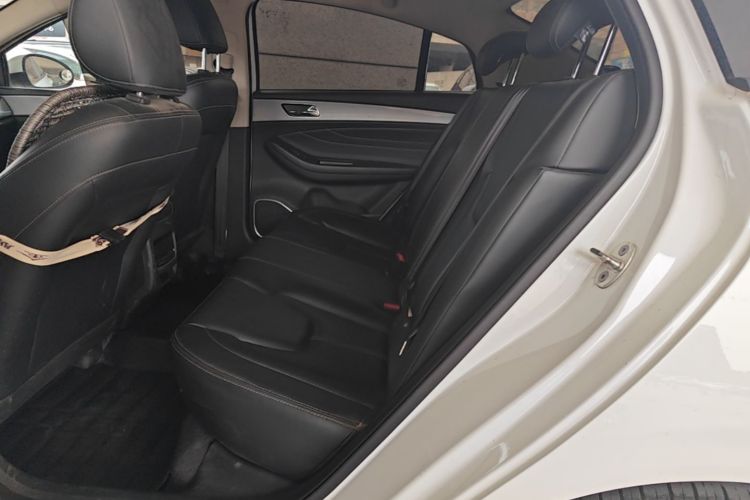 Chery Arrizo 5 2019 immagine di auto #17