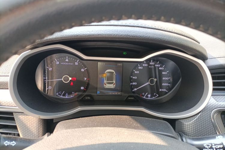 GEELY Emgrand GS 2016 car image #13