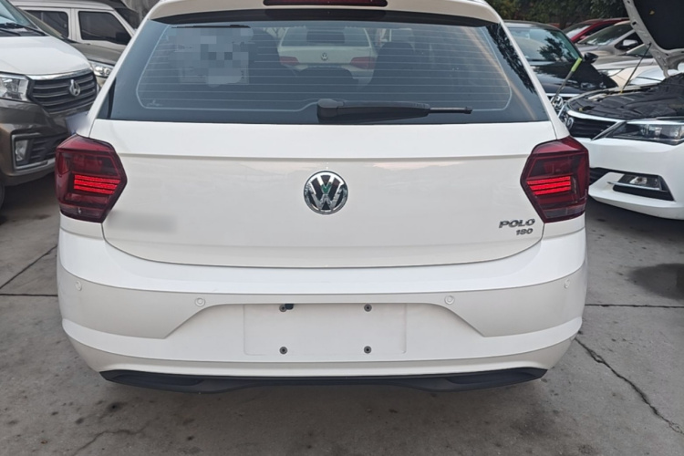 Volkswagen Polo 2020 car image #4