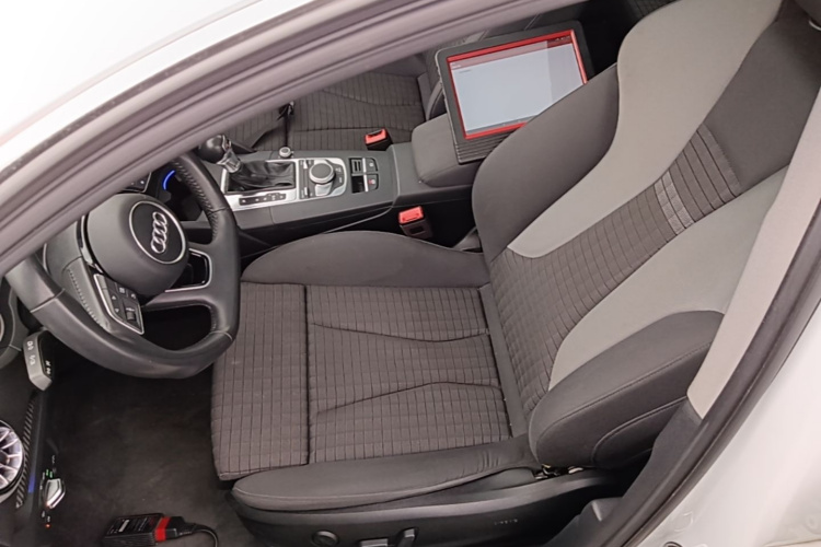Audi A3 2018 #15 Audi A3 2018 car image #15