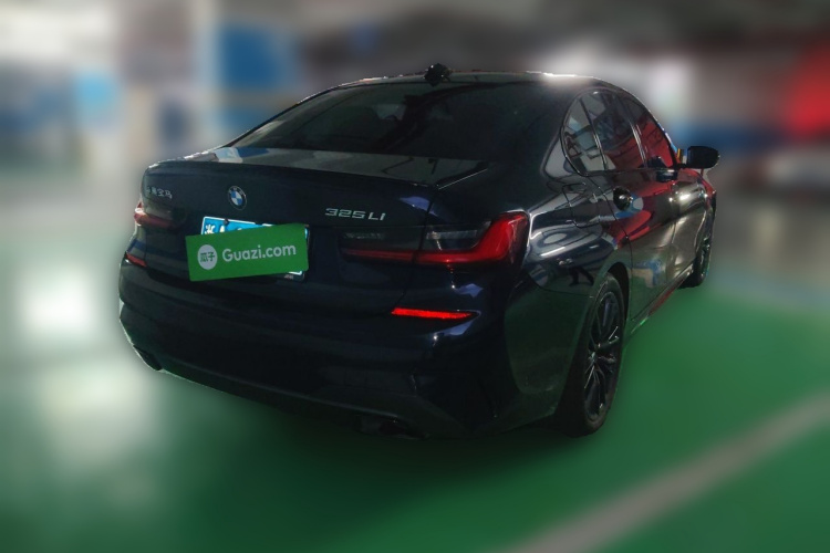 BMW 3 Series 2020 car image #7