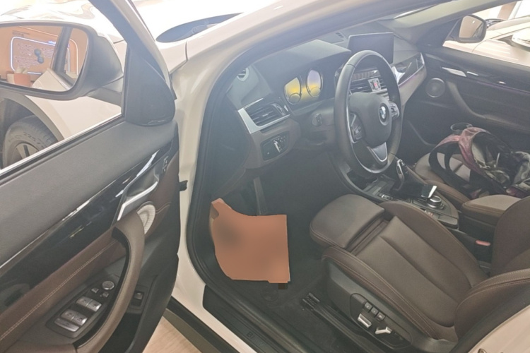 BMW X1 2021 car image #16