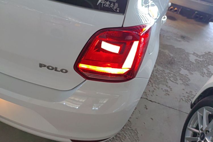 Volkswagen Polo 2016 #8 Volkswagen Polo 2016 car image #8