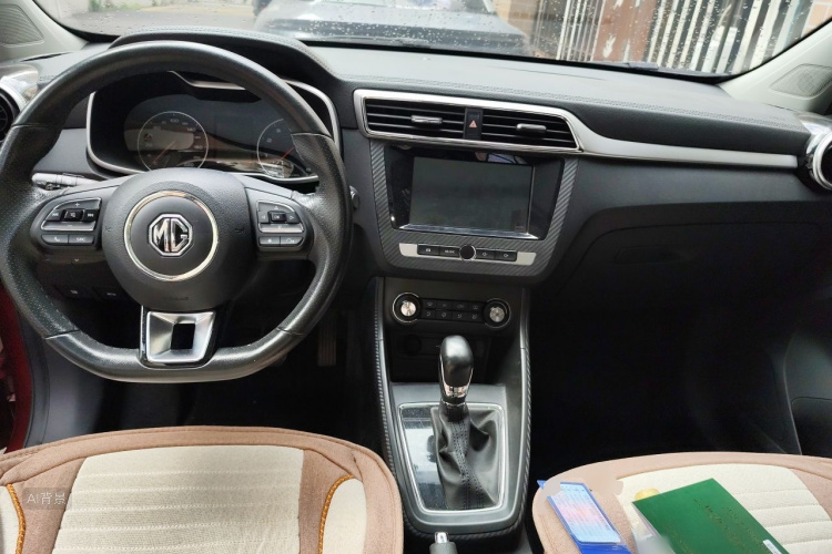MG ZS 2017 #11 MG ZS 2017 car image #11