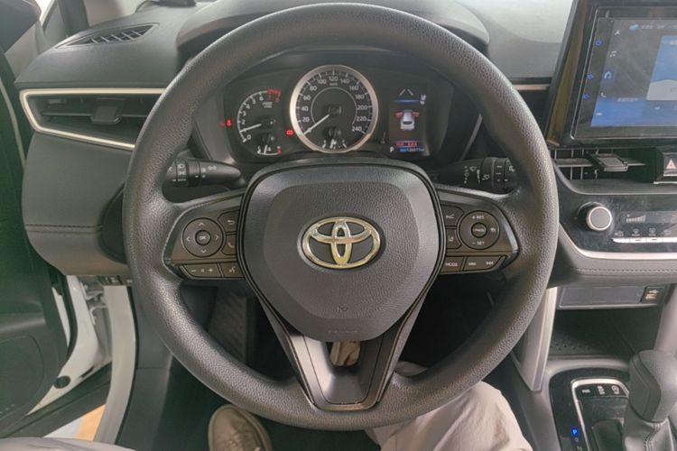 Toyota Corolla Cross 2022 #15 Toyota Corolla Cross 2022 car image #15