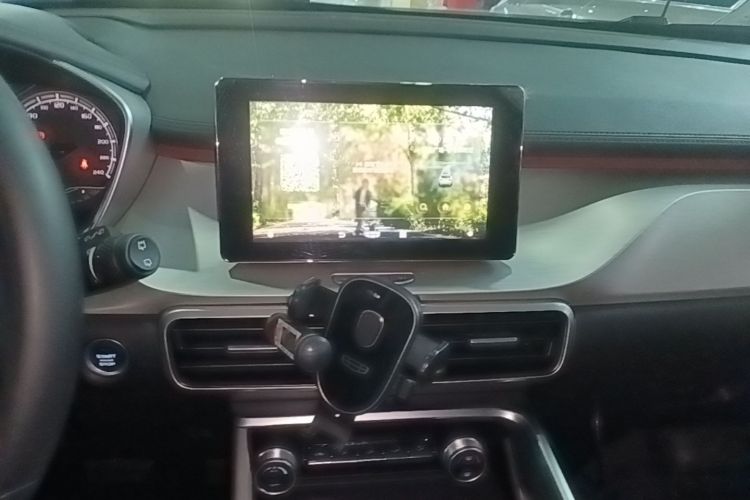 GEELY Coolray 2021 immagine di auto #13